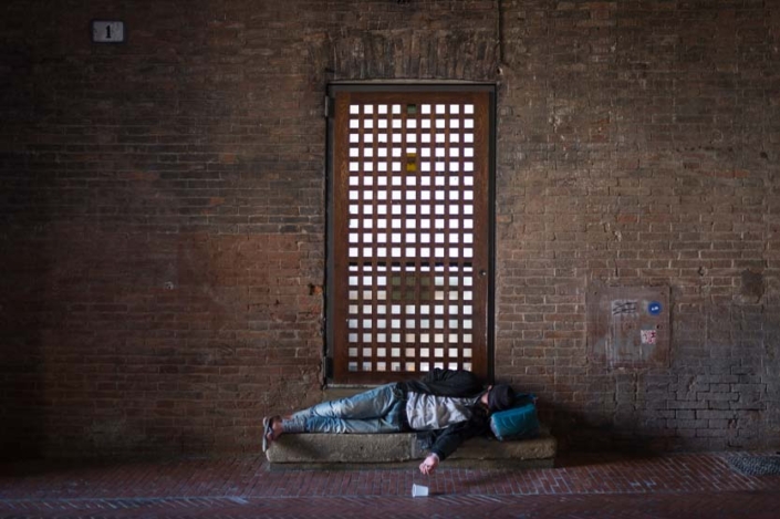 Paw Print Photos - Gregor McGregor - Portfolio Street Photography